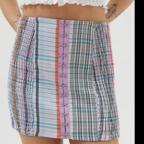 UO Linny Smocked Hook & Eye Mini Xs Blue Pink White Plaid - Picture 2 of 4